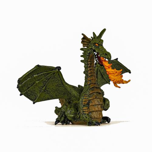 Figurina Papo - Dragon inaripat cu flacara (Verde) Figurina Papo - Dragon inaripat cu flacara (Verde)